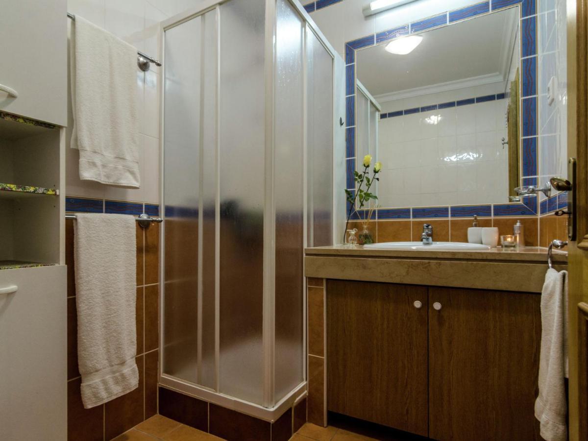 This Warm And Comfortable Apartment لاغوس الغرفة الصورة