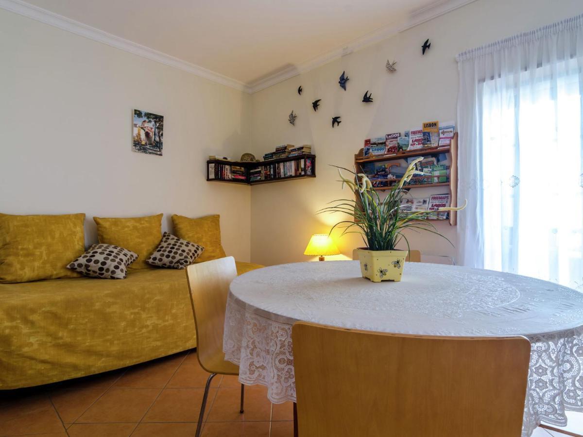 This Warm And Comfortable Apartment لاغوس الغرفة الصورة