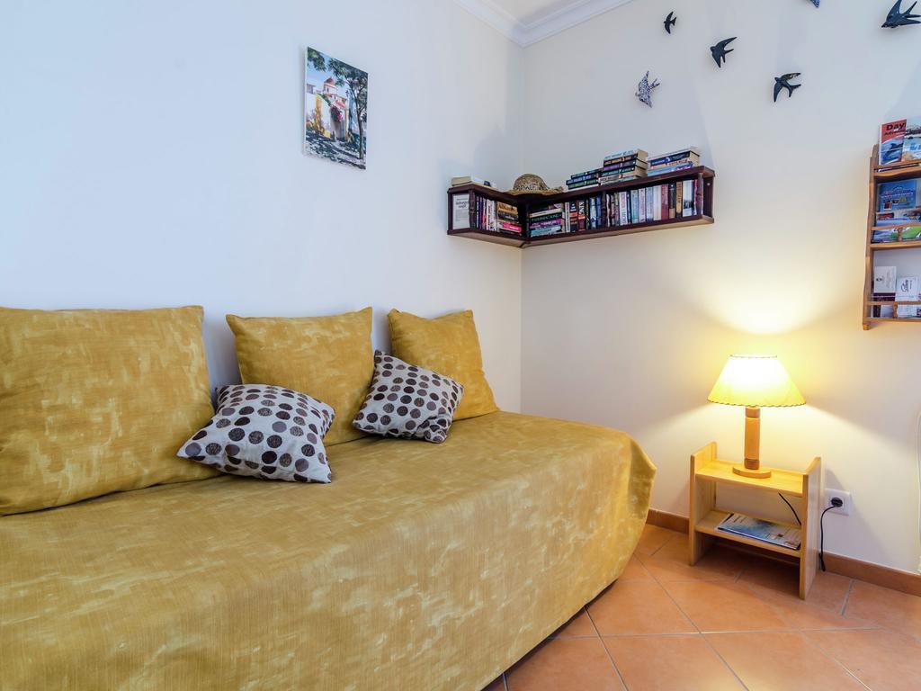 This Warm And Comfortable Apartment لاغوس الغرفة الصورة